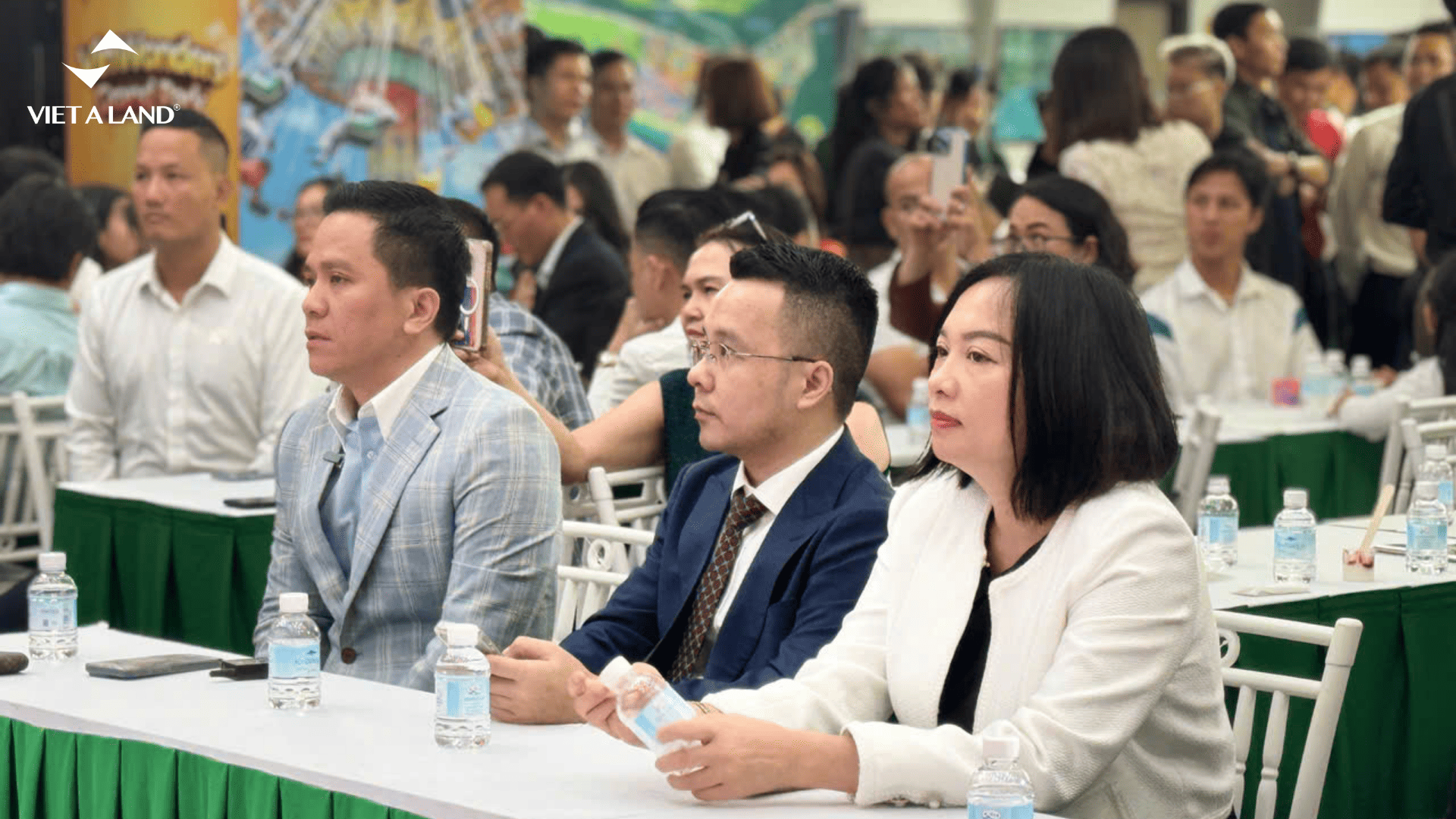 Check-in sự kiện Green Weekend của Vinhomes Green City
