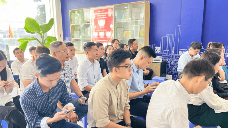 Tổng quan buổi họp La Pura Tổng quan buổi họp La Pura