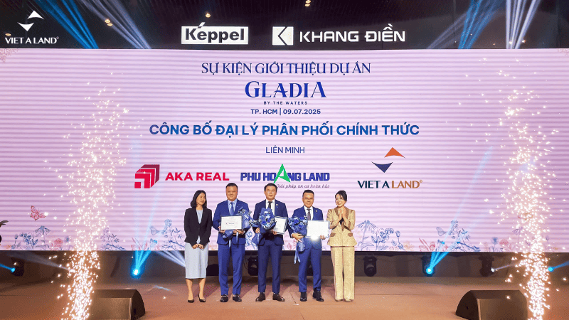 Check-in sự kiện ra mắt Dự án Gladia by the Waters Check-in sự kiện ra mắt Dự án Gladia by the Waters