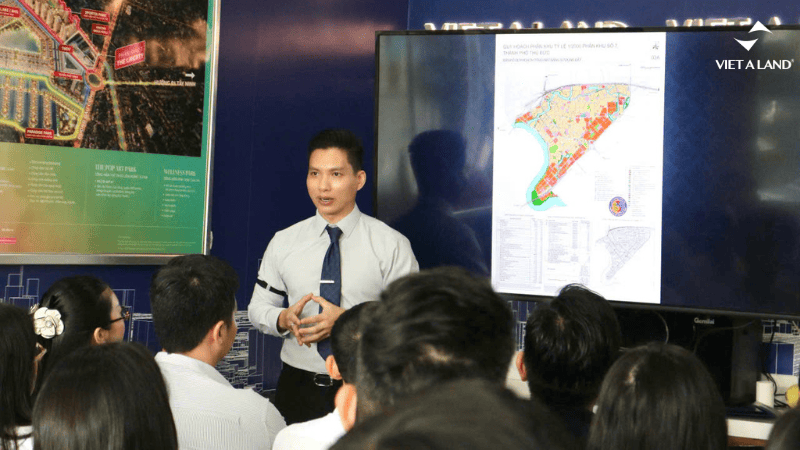 Giám Đốc Dự Án - P.TGD Trương Minh Hiếu 