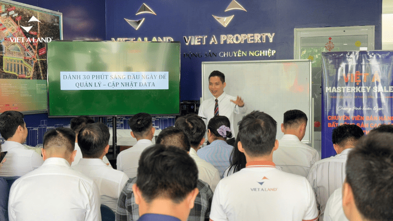 Khóa đào tạo chuyên sâu Master Key Sales của Việt Á 