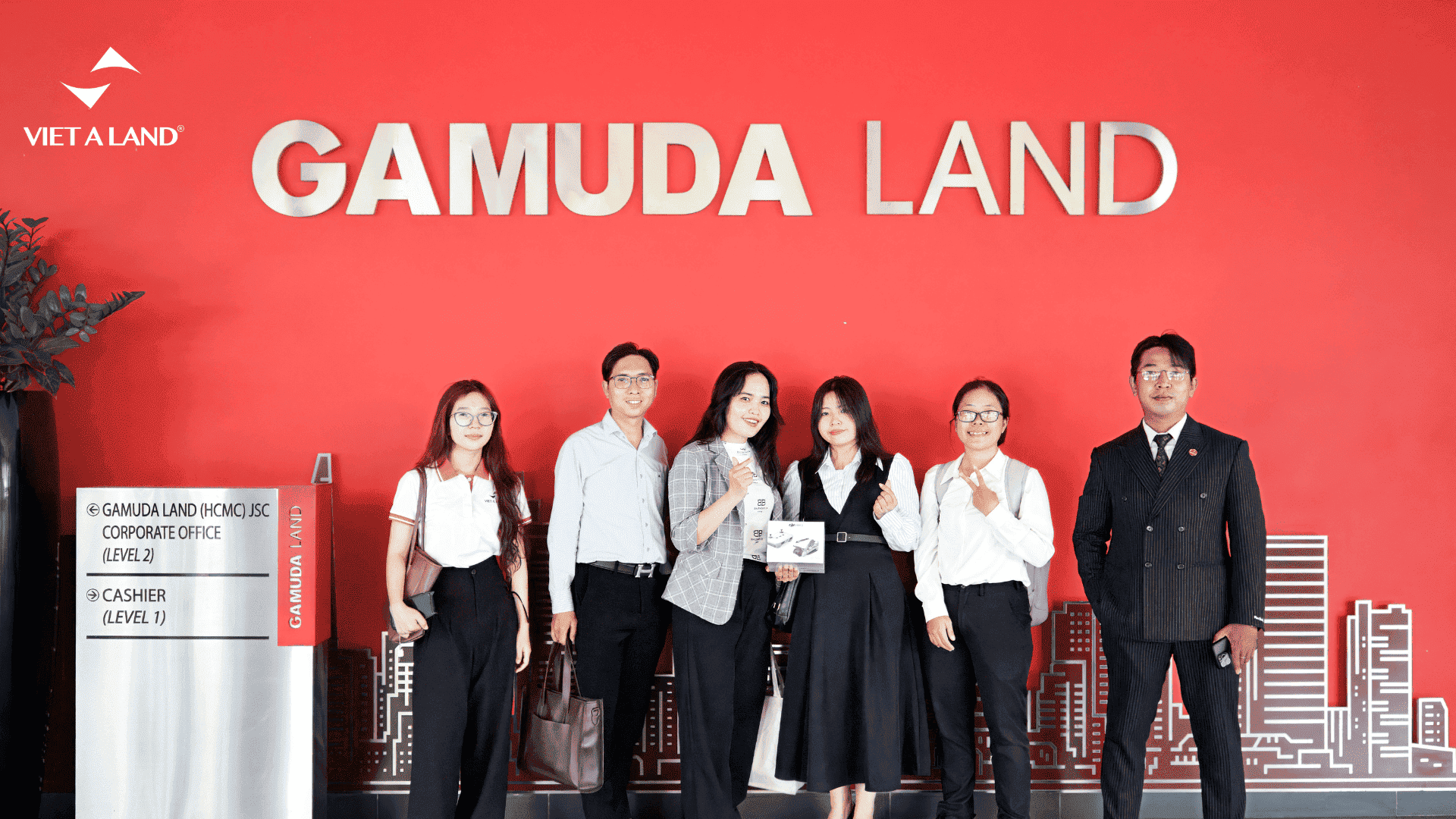 Việt Á Land check-in tại buổi Kick-off Dự án The Meadow by Gamuda Land