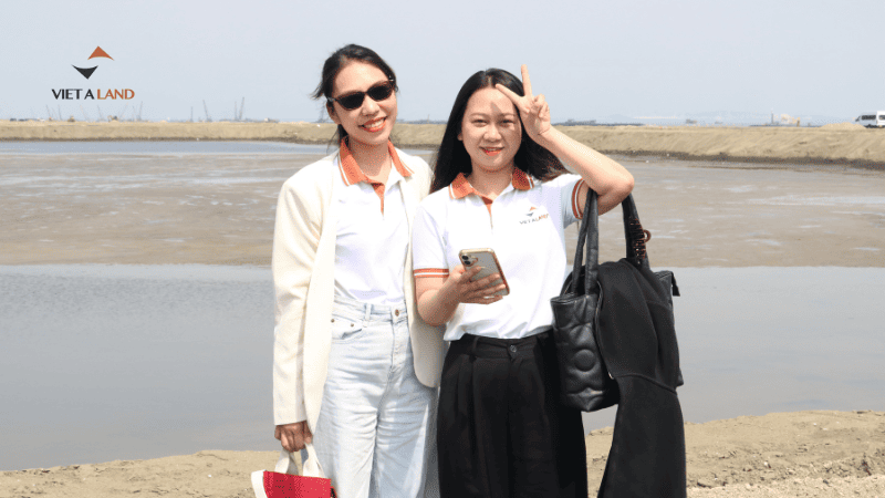 Đội ngũ Việt Á Land tham quan thực tế Dự án Vinhomes Green Paradise - Phân khu Vịnh Ngọc