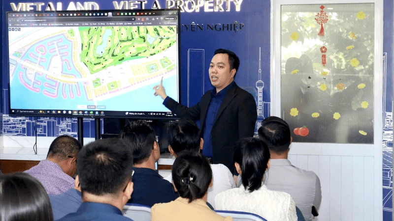 Ban Lãnh Đạo trực tiếp đào tạo chuyên sâu dự án Vinhomes Green Paradise - Cần Giờ Ban Lãnh Đạo trực tiếp đào tạo chuyên sâu dự án Vinhomes Green Paradise - Cần Giờ