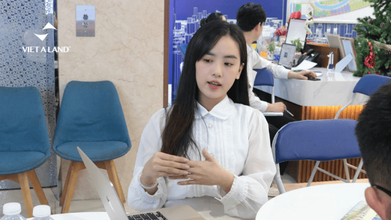 Đội ngũ Kinh Doanh Việt Á Land Đội ngũ Kinh Doanh Việt Á Land