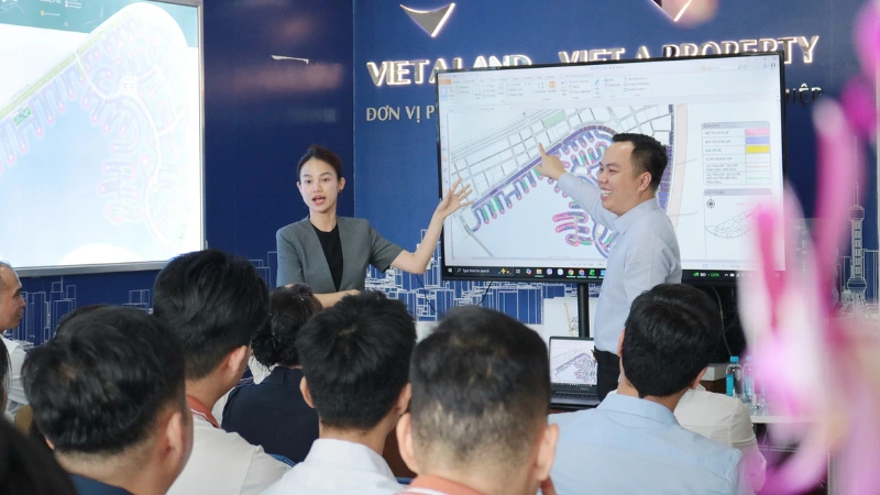 Buổi training chuyên sâu dự án Vinhomes Green Paradise cùng Chủ đầu tư Vinhomes