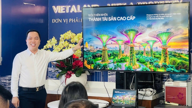 Giám Đốc Dự án training siêu Dự án Vinhomes Green Paradise - Cần Giờ