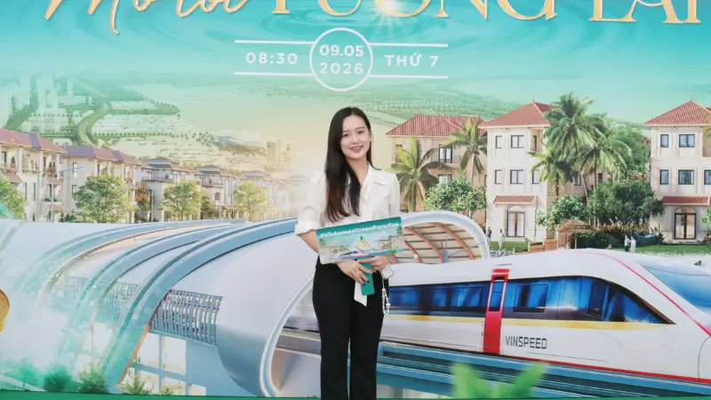 Đội ngũ Kinh Doanh Việt Á Land check-in tại sự kiện Vinhomes Green Paradise - Cần Giờ